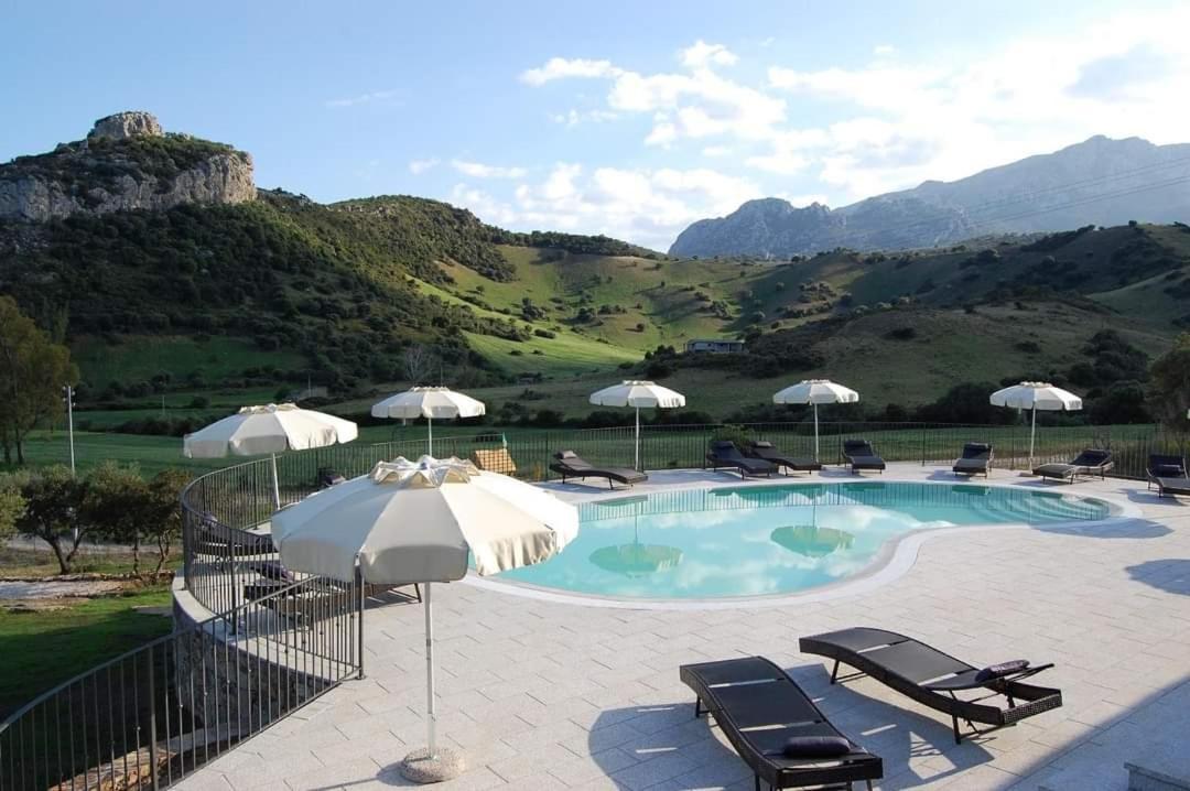 Case Vacanze Nioleo - Apartments And Pool Siniscola Exterior photo