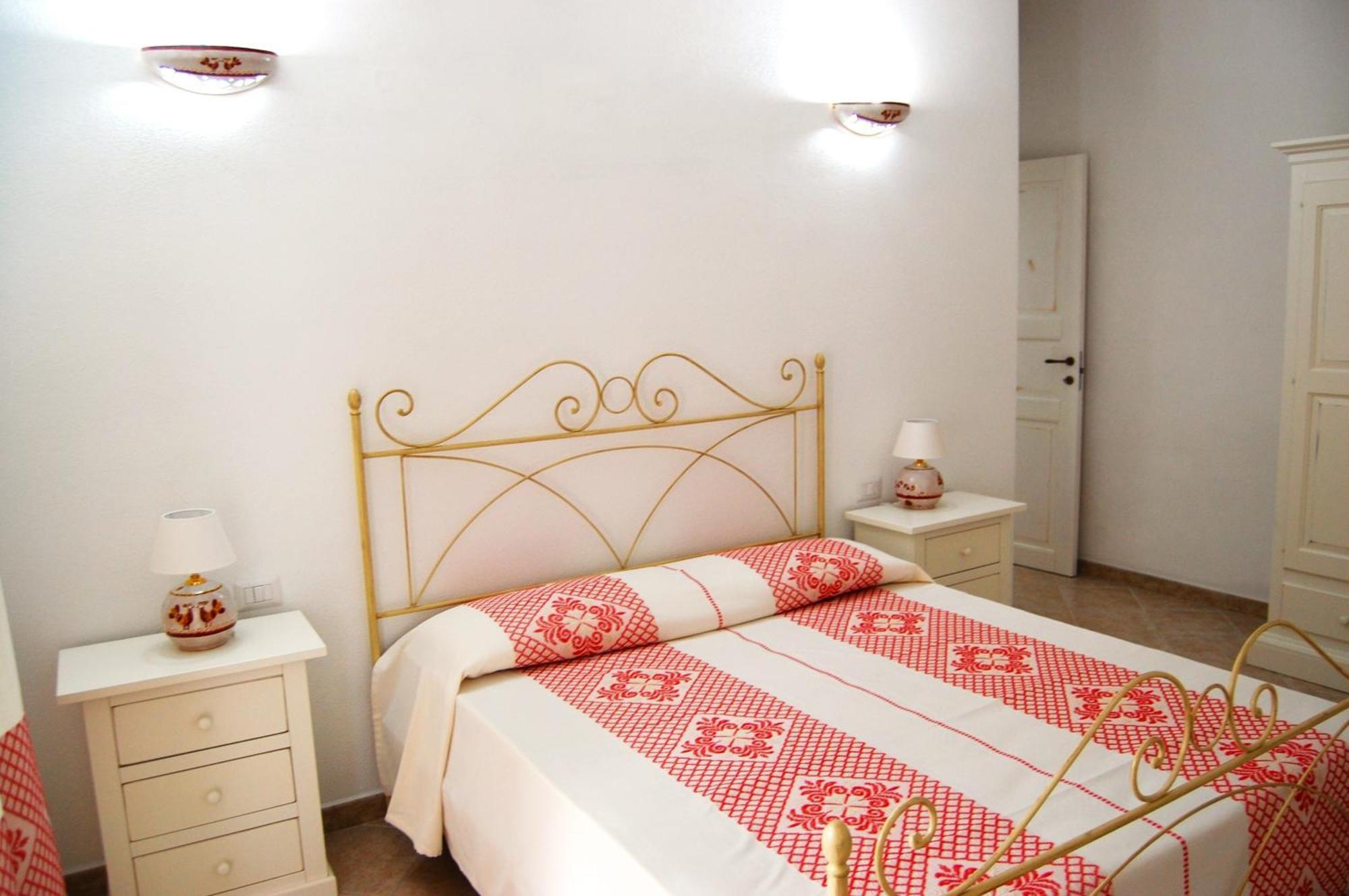 Case Vacanze Nioleo - Apartments And Pool Siniscola Exterior photo