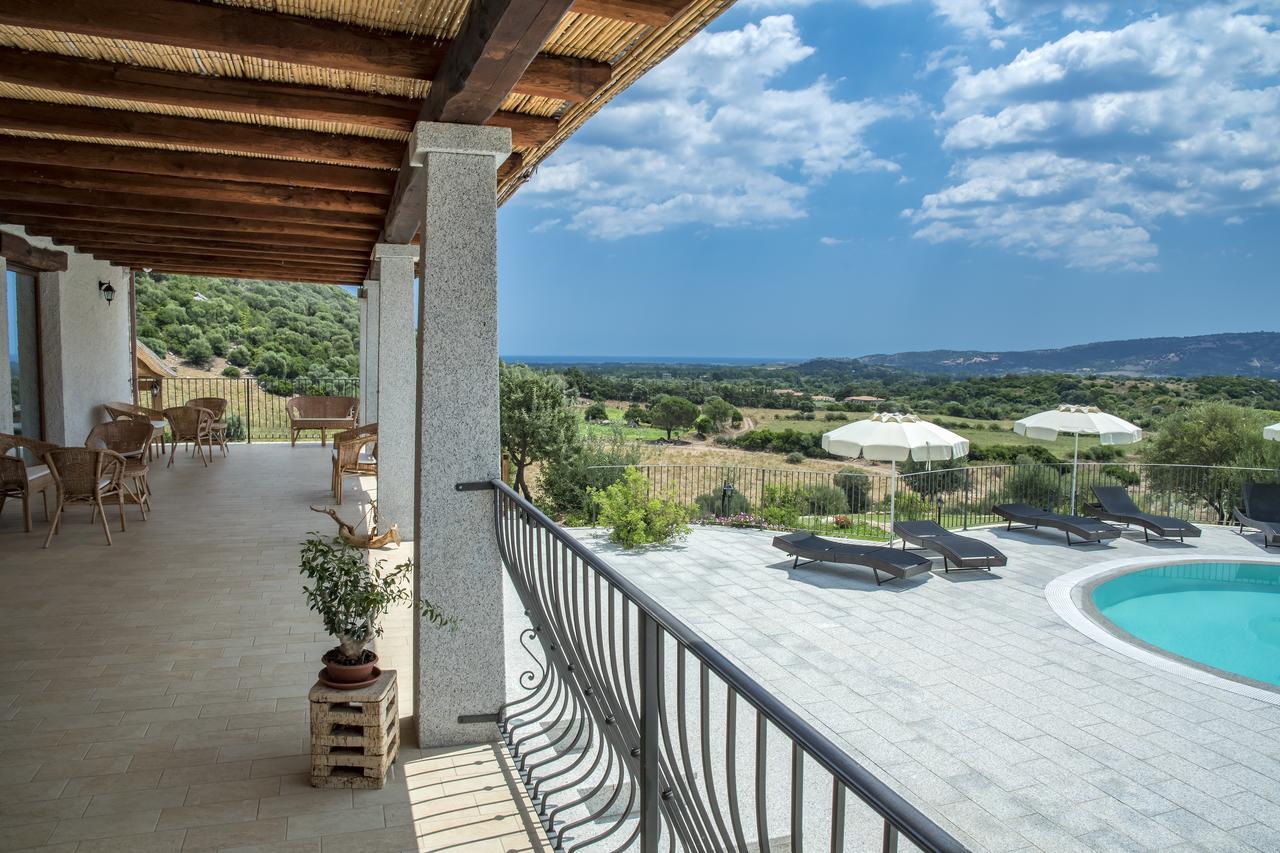 Case Vacanze Nioleo - Apartments And Pool Siniscola Exterior photo