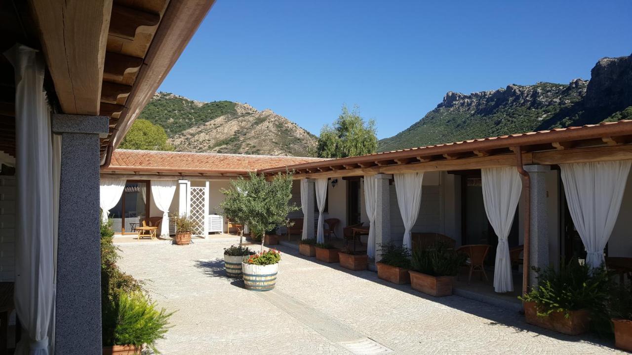 Case Vacanze Nioleo - Apartments And Pool Siniscola Exterior photo