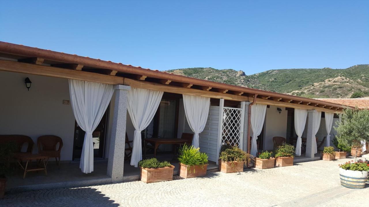 Case Vacanze Nioleo - Apartments And Pool Siniscola Exterior photo